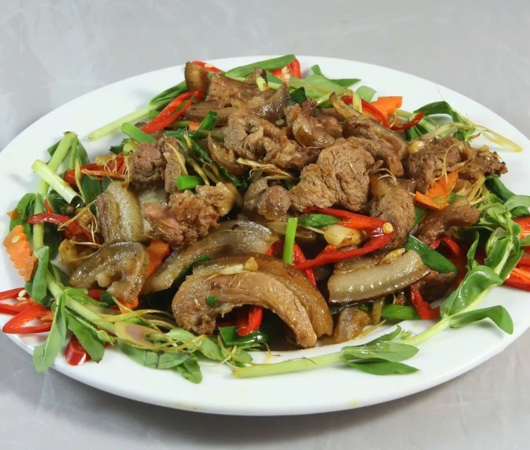 Heo Rừng Xào Lăn
